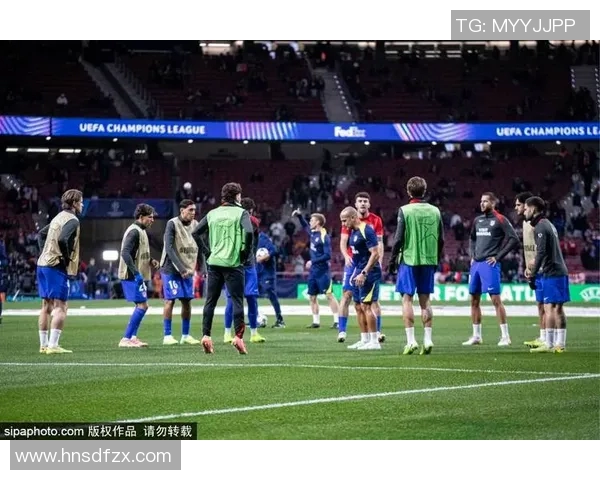 马竞与瓦伦西亚激战正酣比分悬念引发球迷热议